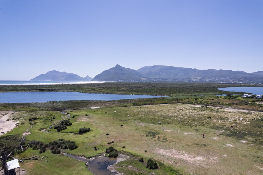 3 Bedroom Property for Sale in Bluewater Estate Western Cape